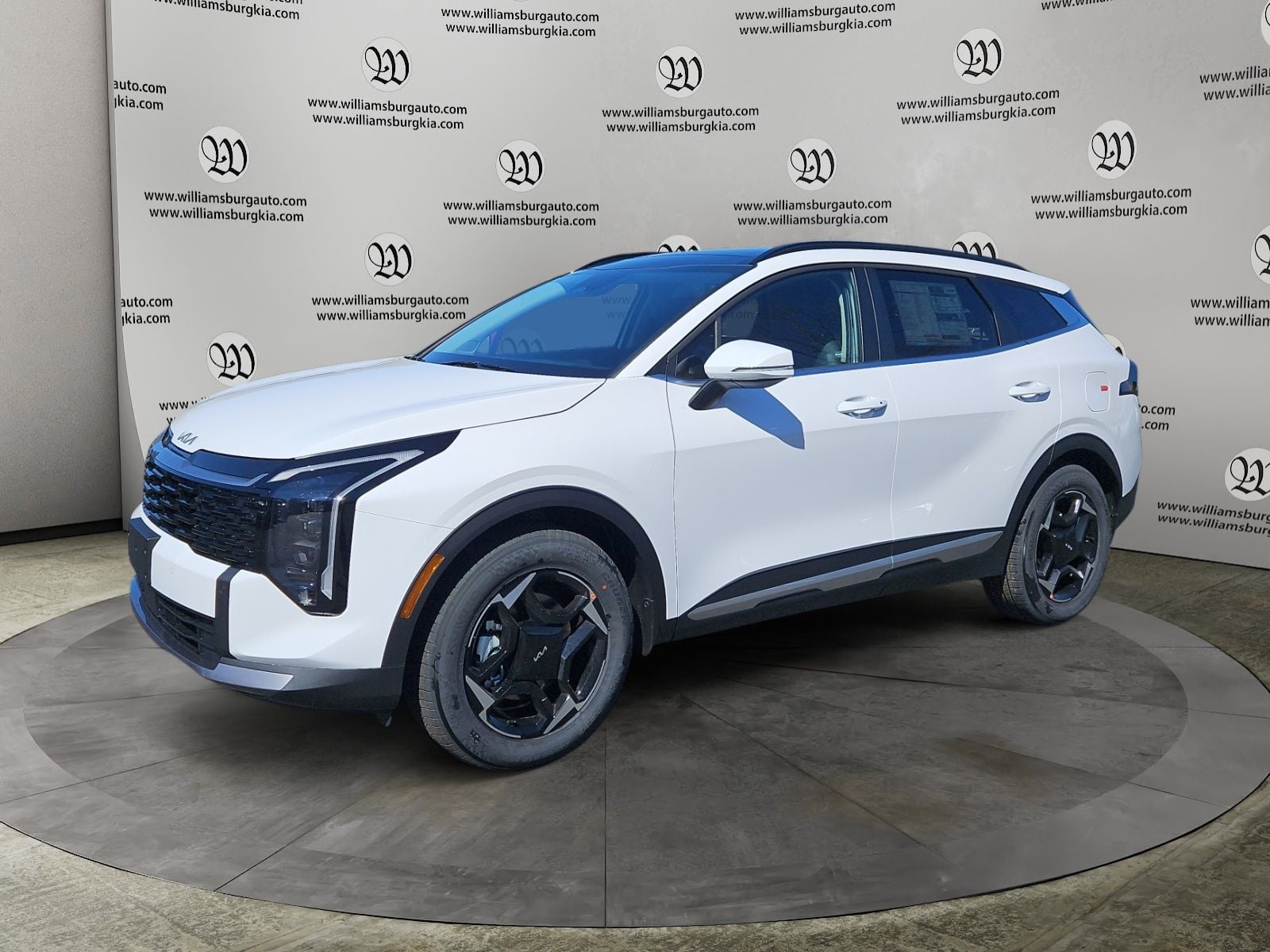 New 2026 Kia Sportage EX - photo - 0
