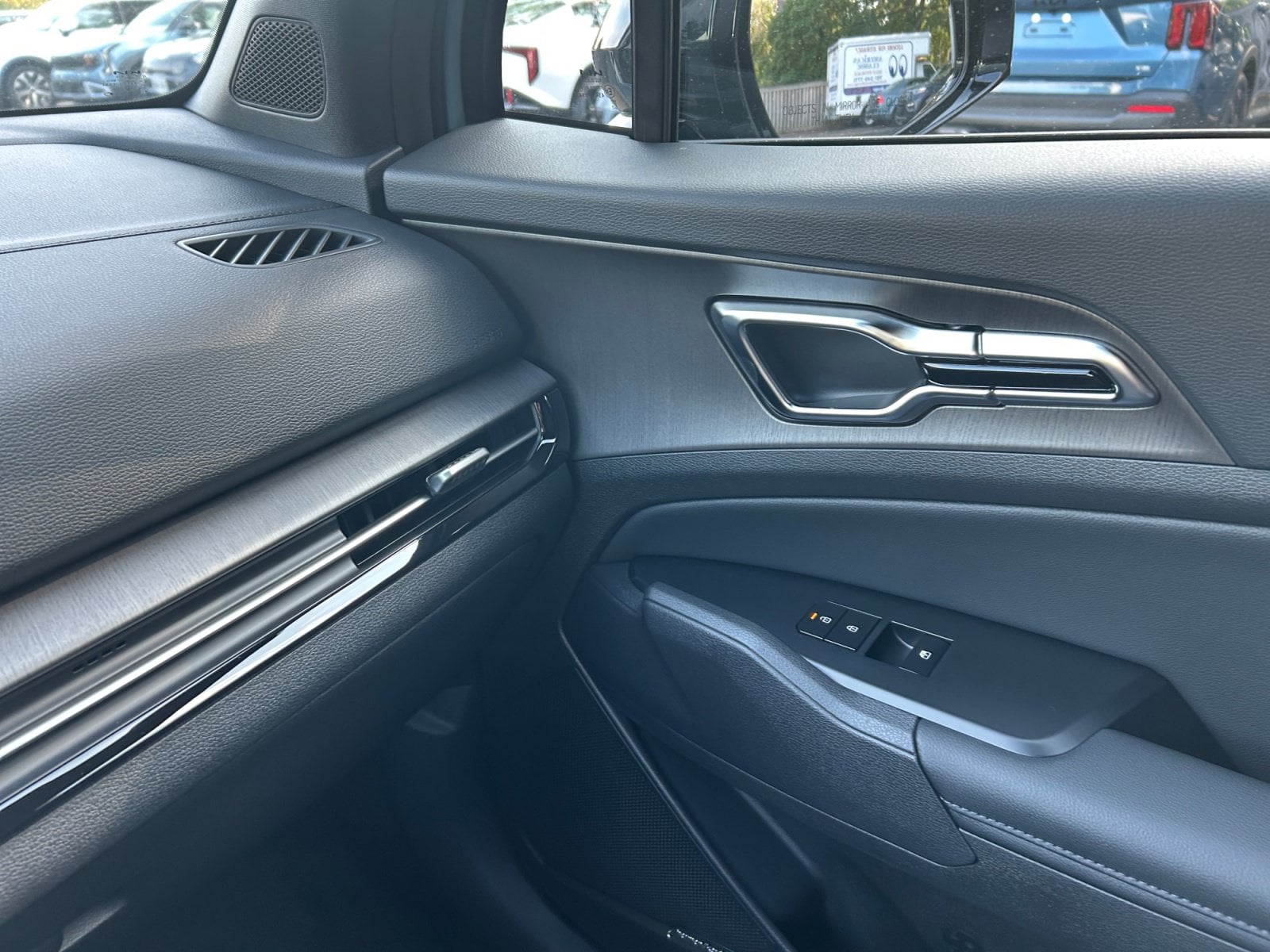New 2027 Kia Sportage Hybrid X-Line - photo - 24
