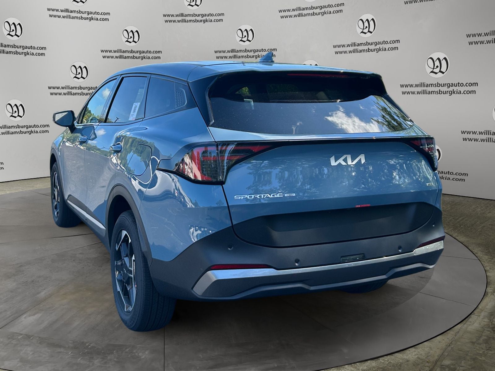 New 2027 Kia Sportage Hybrid S - photo - 2