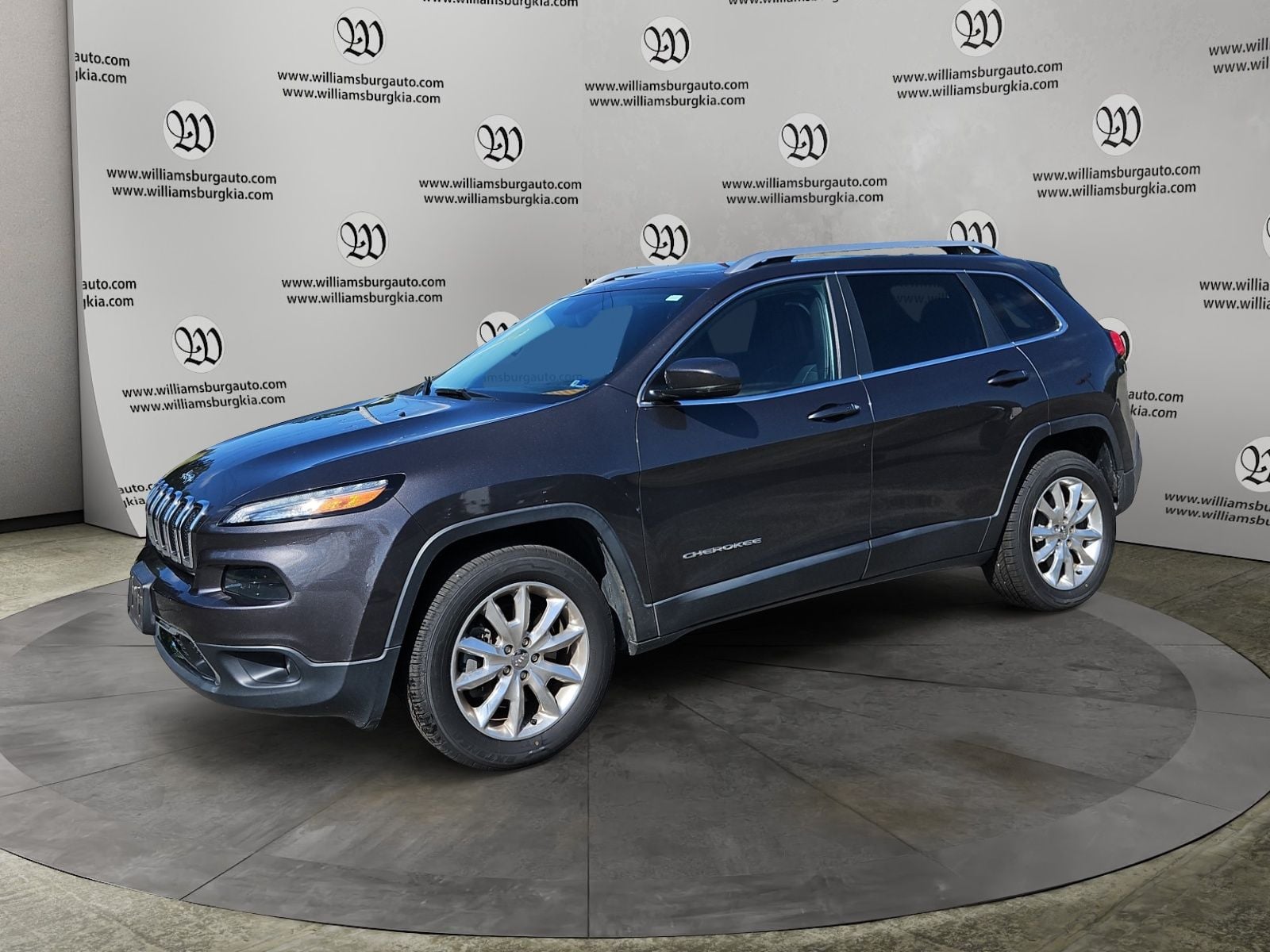 Pre-Owned 2015 Jeep Cherokee Limited - photo - 0
