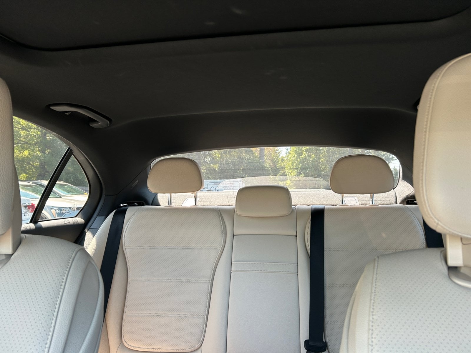 Pre-Owned 2024 Mercedes-Benz C-Class C 300 - photo - 21