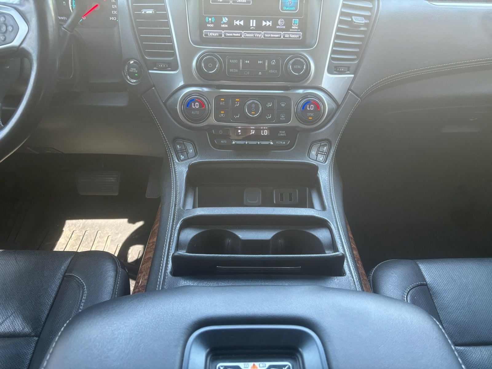Pre-Owned 2019 Chevrolet Tahoe Premier - photo - 10