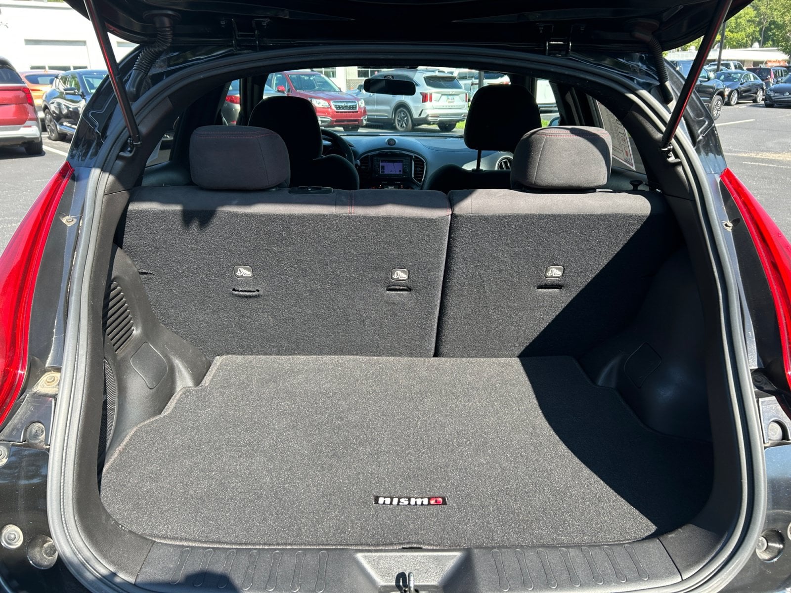Pre-Owned 2013 Nissan Juke NISMO - photo - 26