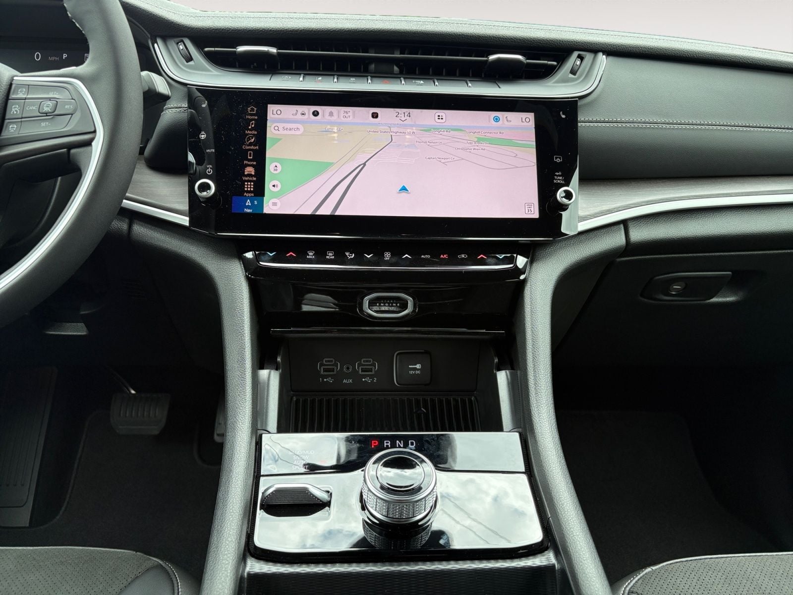 New 2026 Jeep Grand Cherokee L Altitude - photo - 10