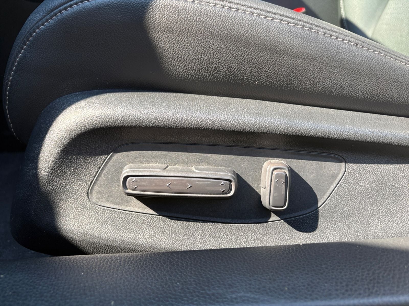 Pre-Owned 2023 Honda Civic EX-L - photo - 19