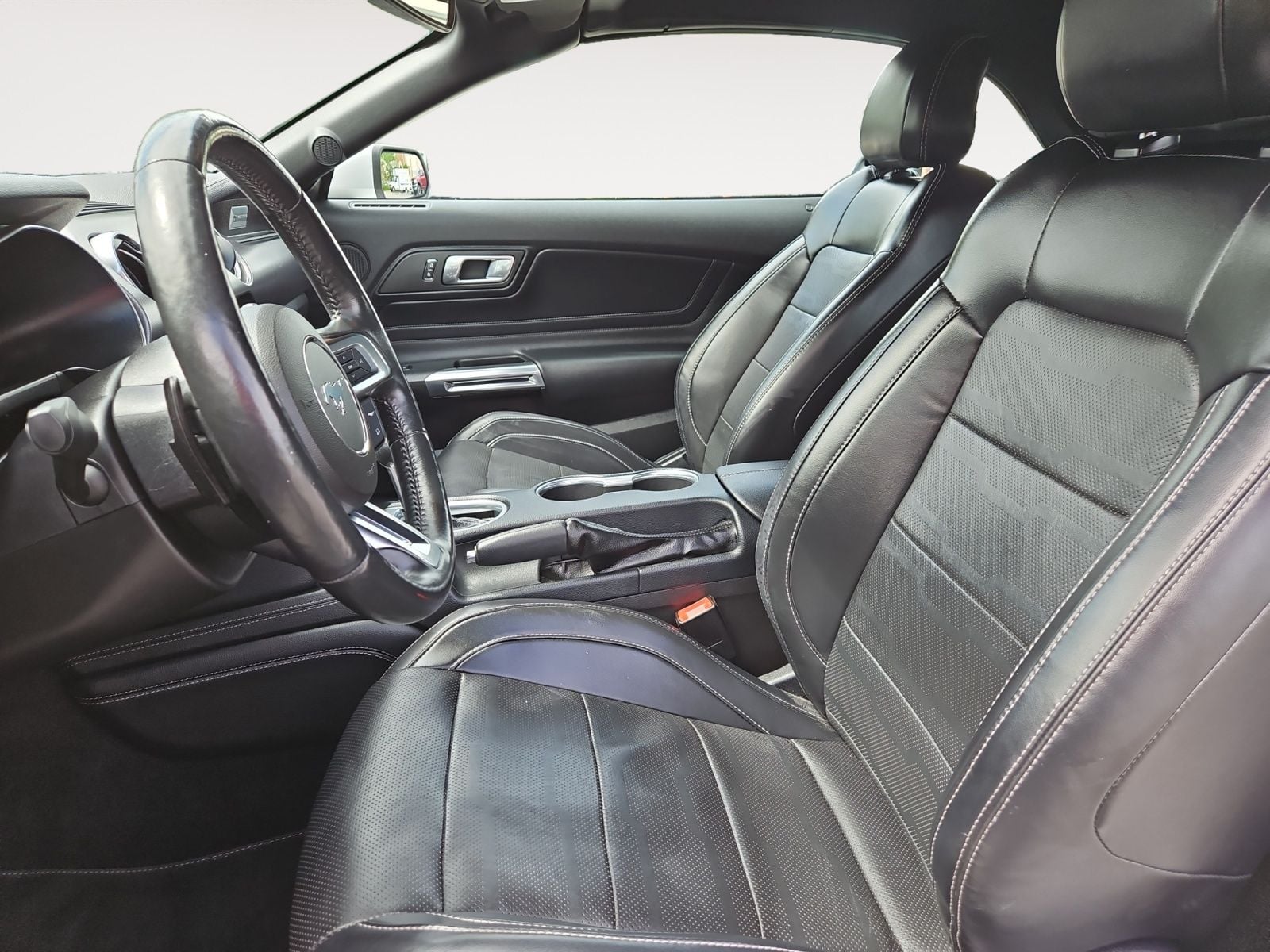 Pre-Owned 2019 Ford Mustang GT Premium - photo - 8