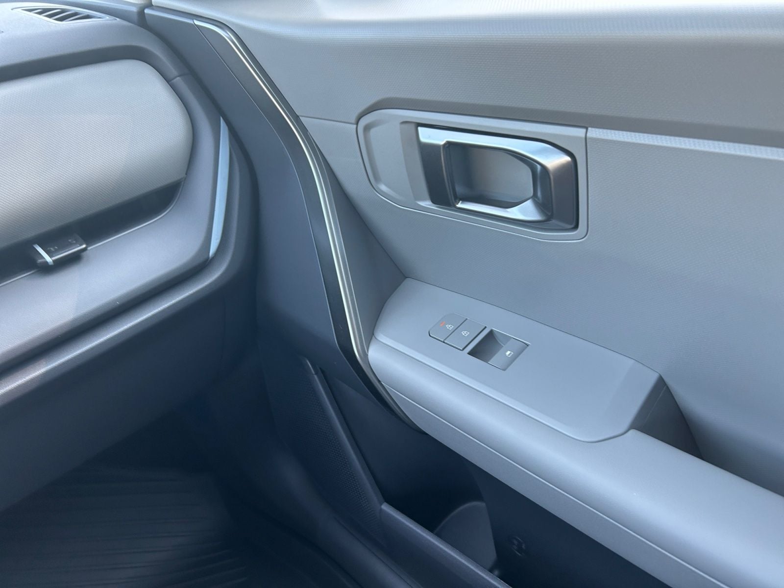 New 2027 Kia Seltos S - photo - 22