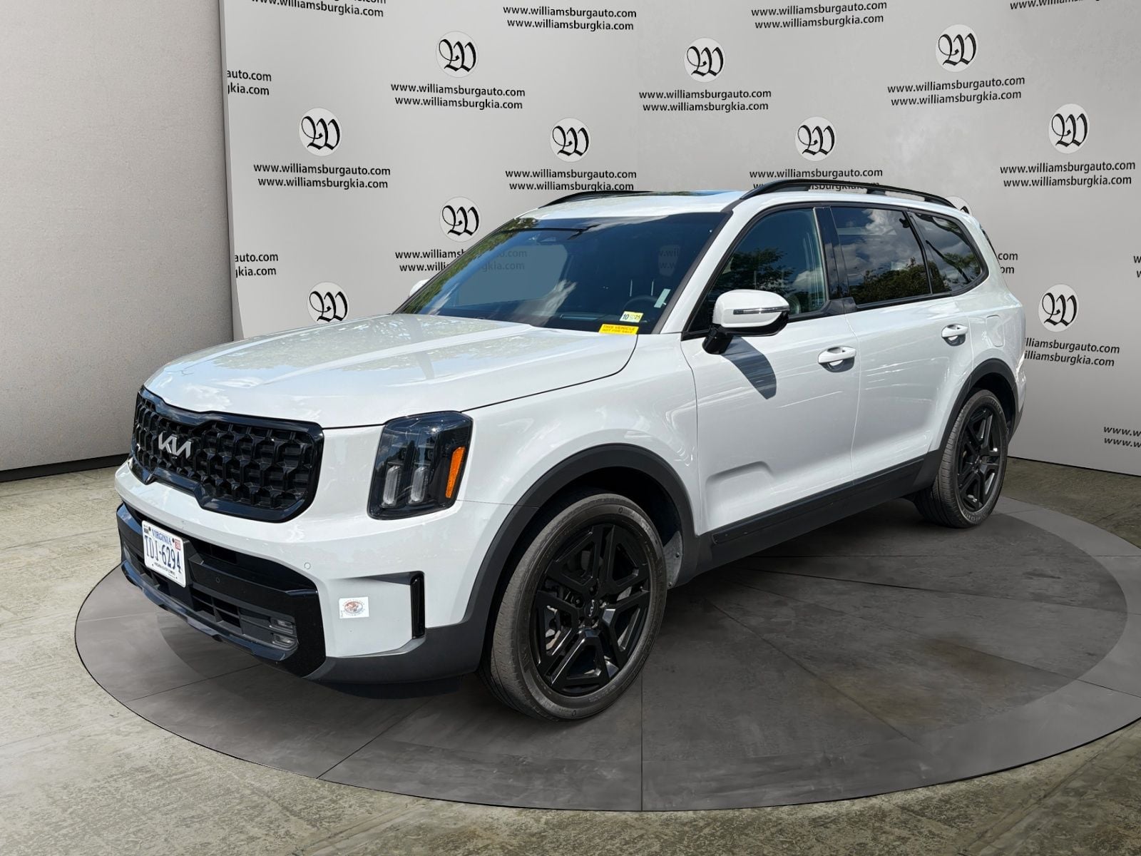 Pre-Owned 2024 Kia Telluride SX-Prestige X-Line - photo - 0