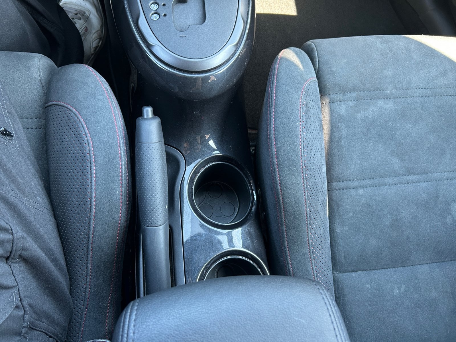 Pre-Owned 2013 Nissan Juke NISMO - photo - 17