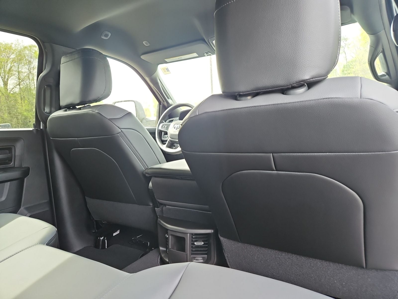 New 2026 Ram 2500 Tradesman - photo - 17