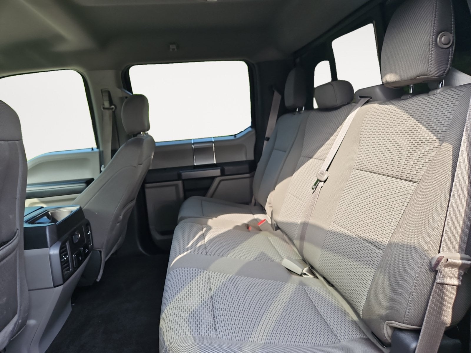 Pre-Owned 2019 Ford F-150 XLT - photo - 12