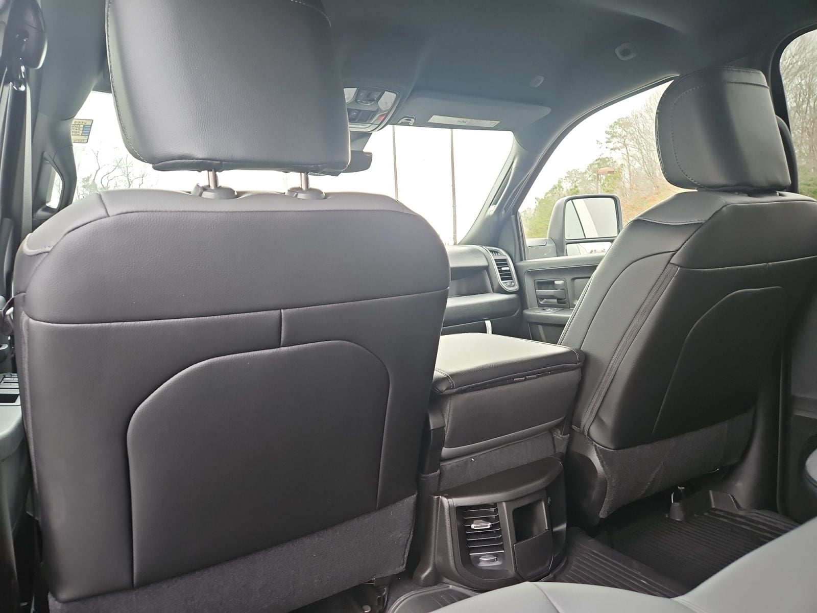 New 2026 Ram 2500 Tradesman - photo - 19