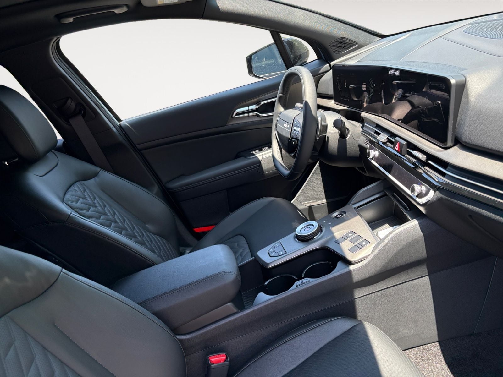 New 2027 Kia Sportage Hybrid X-Line - photo - 14