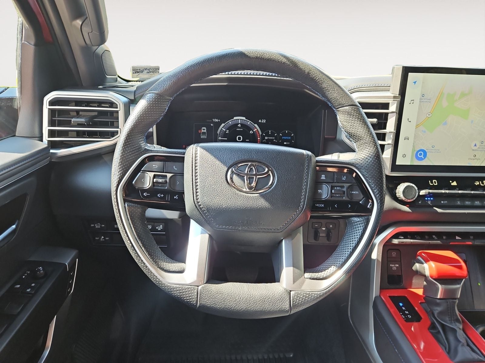 Pre-Owned 2024 Toyota Tundra Hybrid Platinum - photo - 11