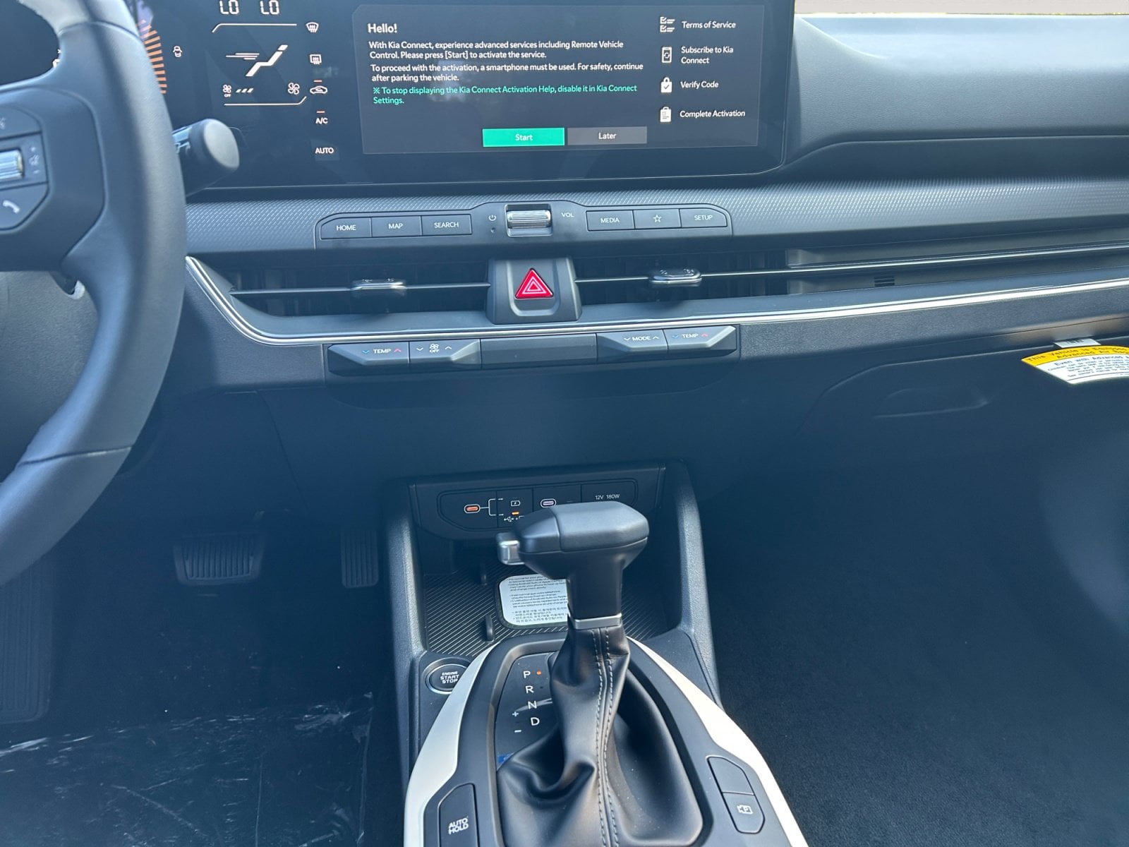 New 2026 Kia K4 GT-Line - photo - 10