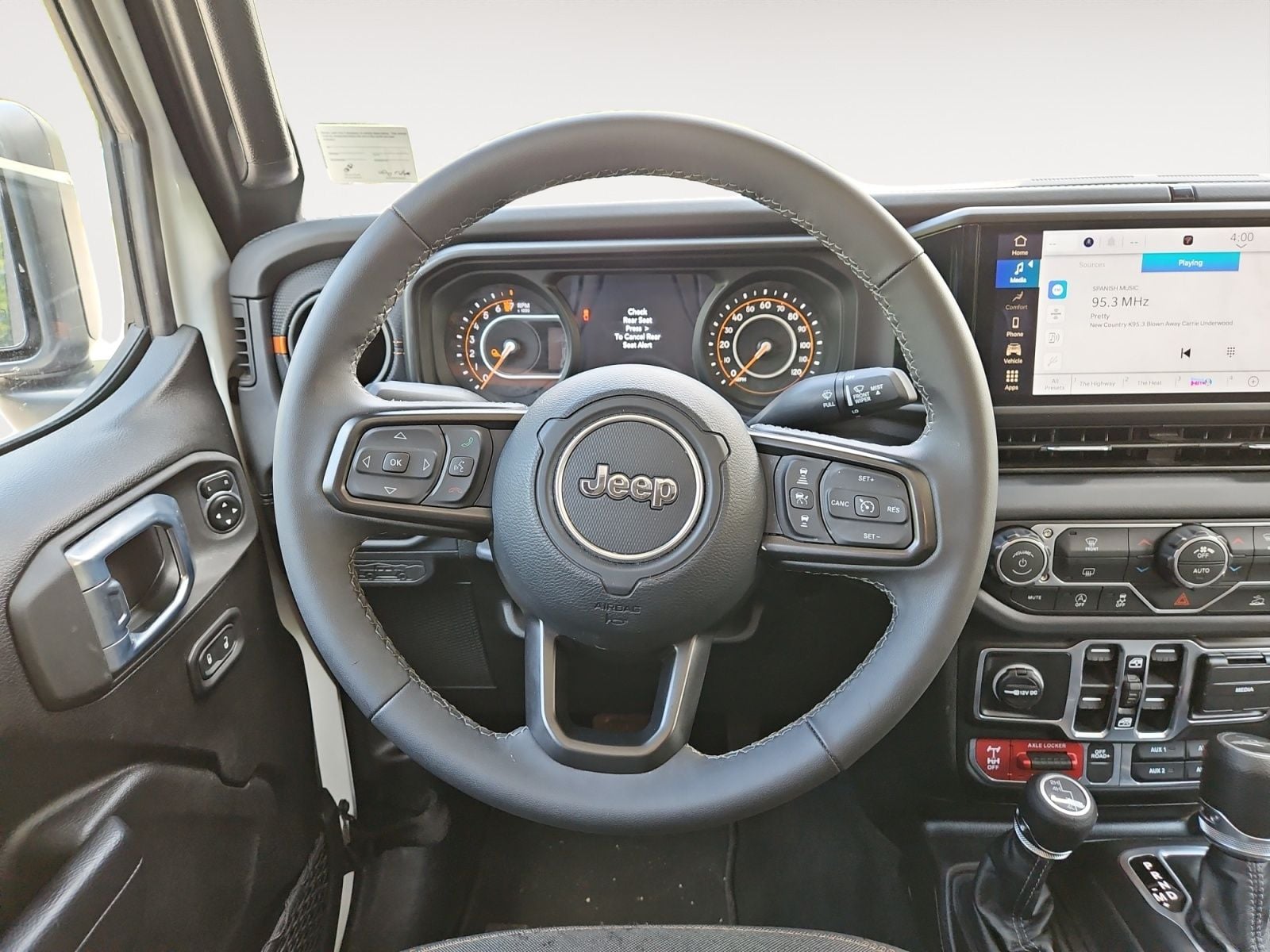 Pre-Owned 2026 Jeep Gladiator Mojave - photo - 11