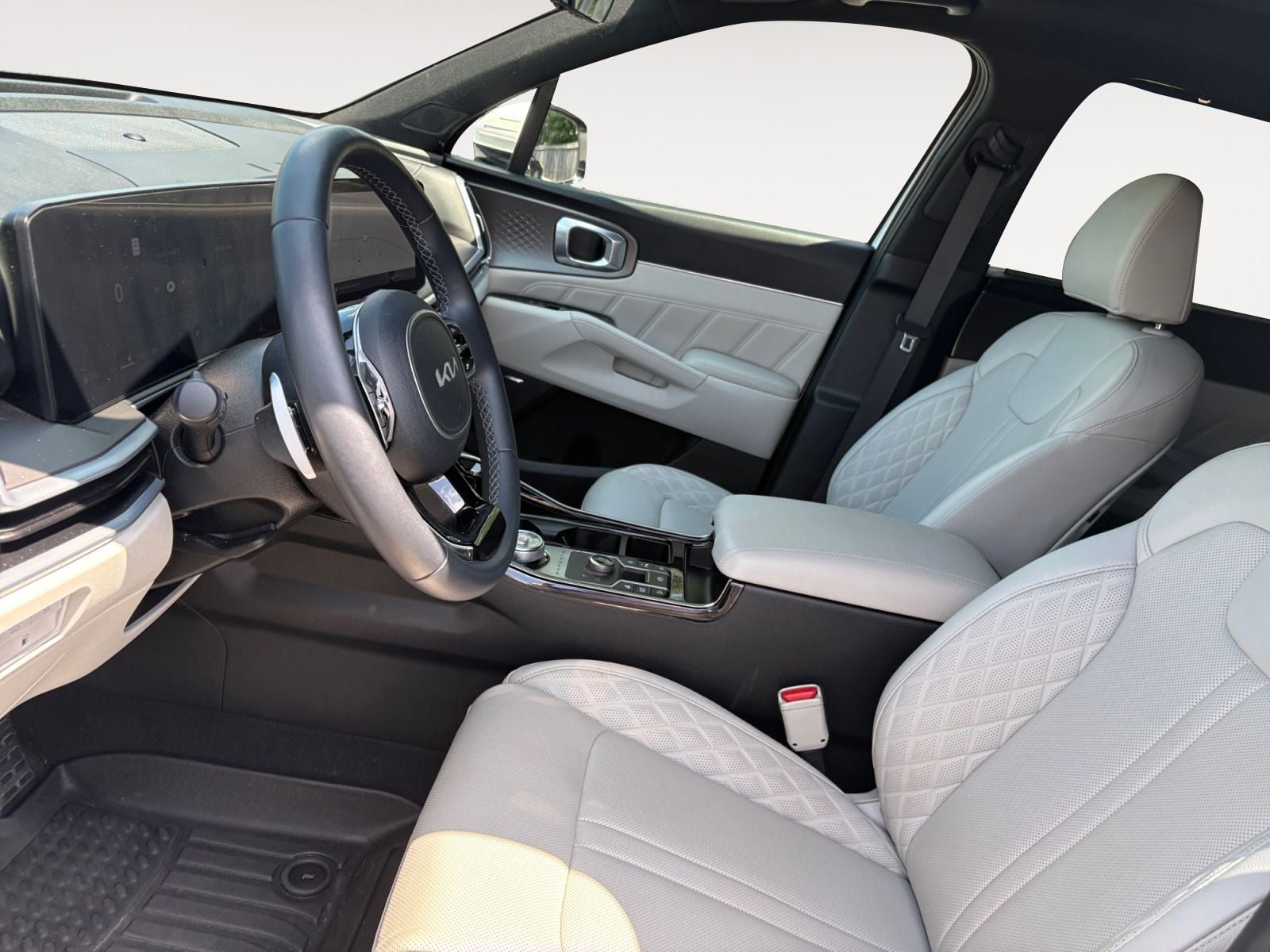 Pre-Owned 2025 Kia Sorento Plug-In Hybrid SX Prestige - photo - 8