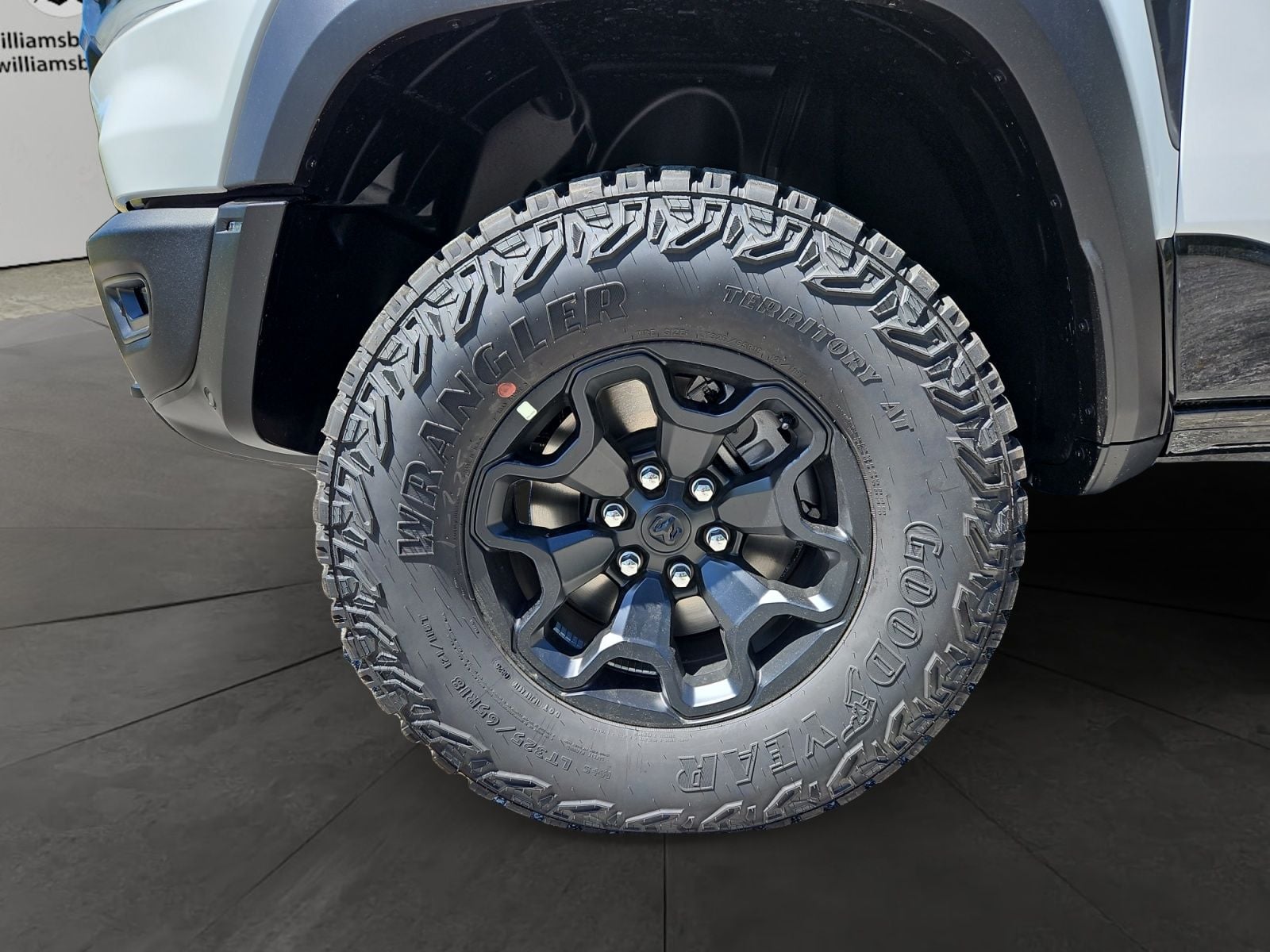 New 2026 Ram 1500 RHO - photo - 13
