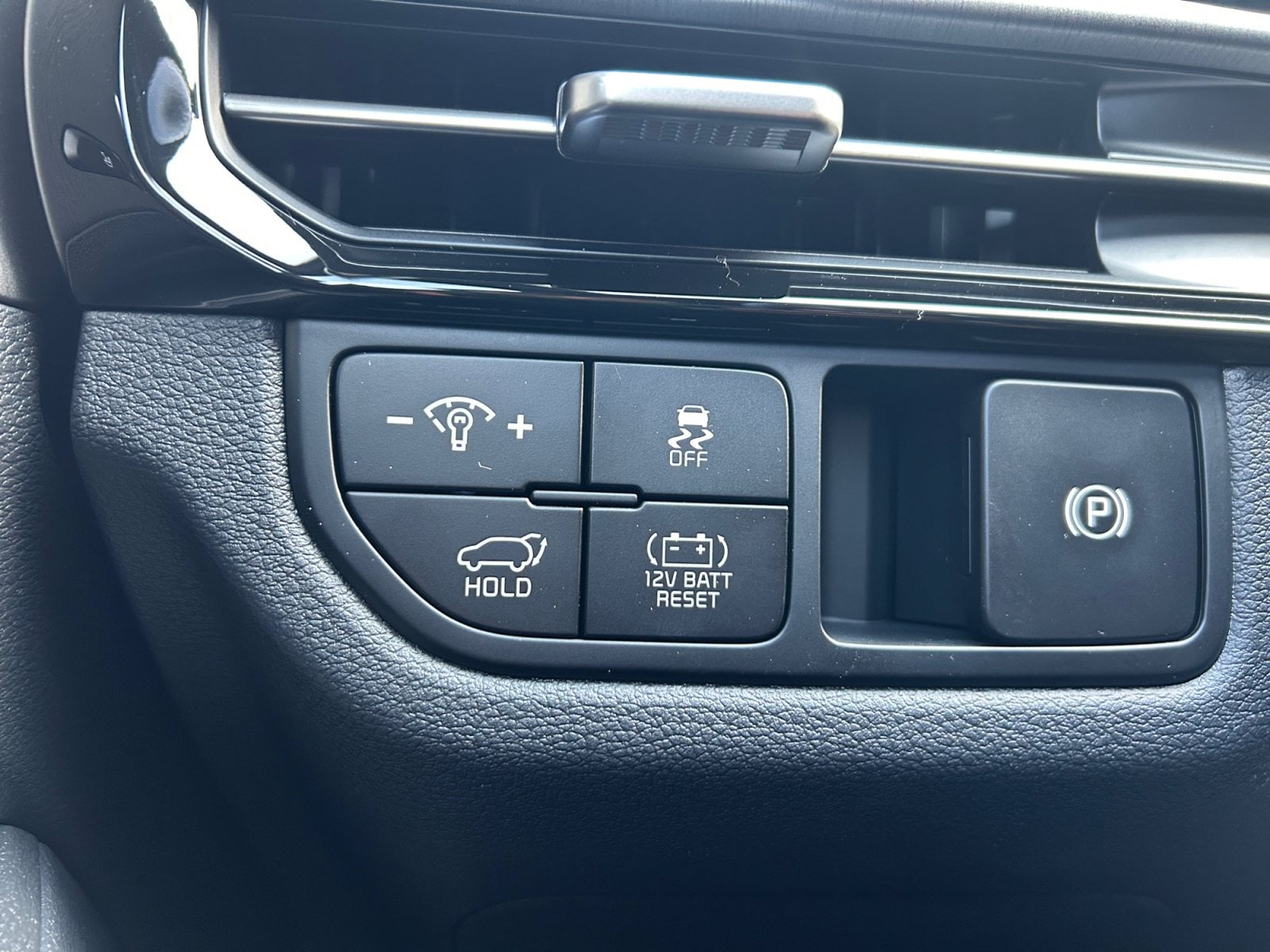 New 2027 Kia Sportage Hybrid X-Line - photo - 23