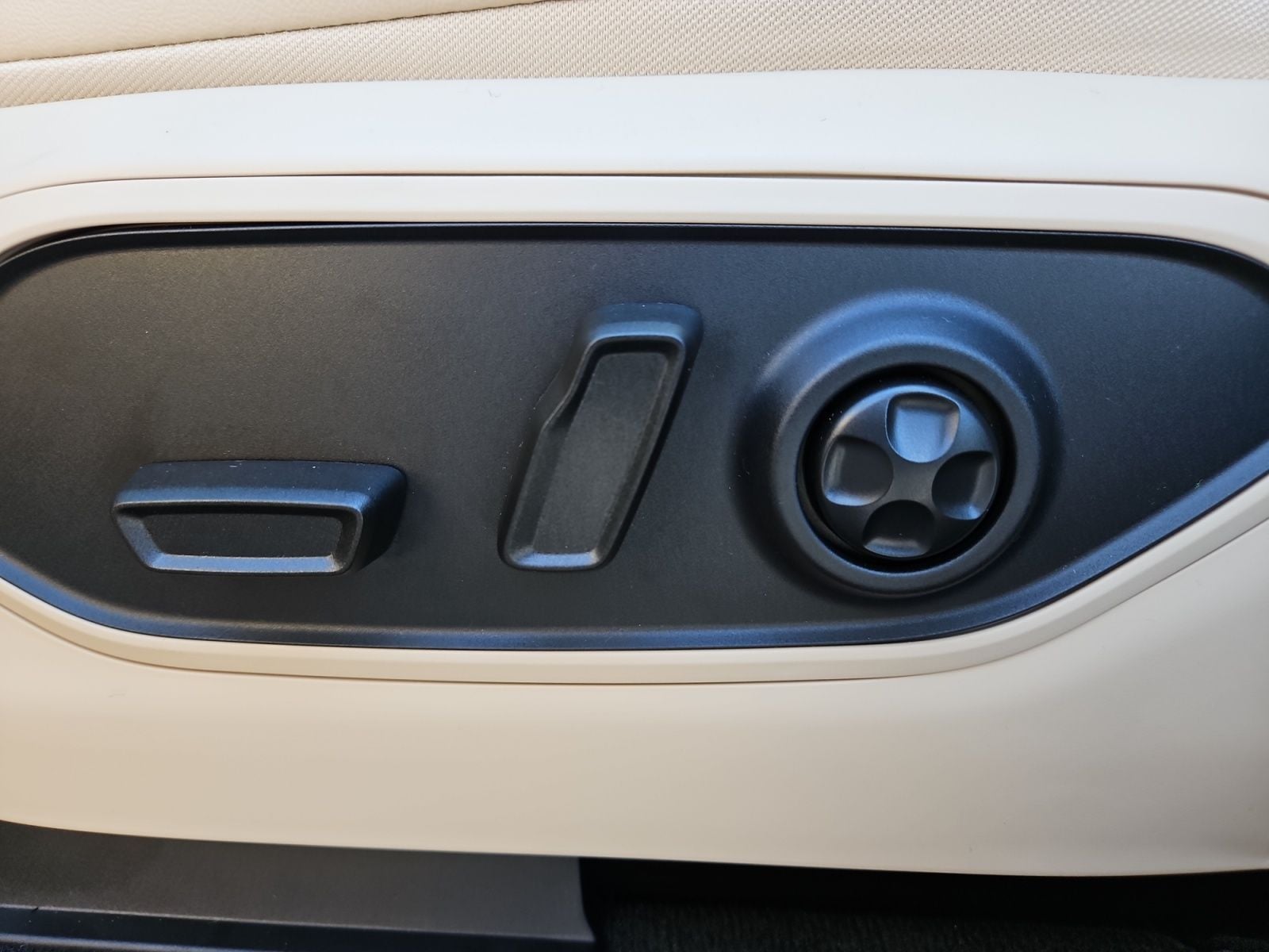 New 2027 Jeep Grand Cherokee Limited - photo - 19