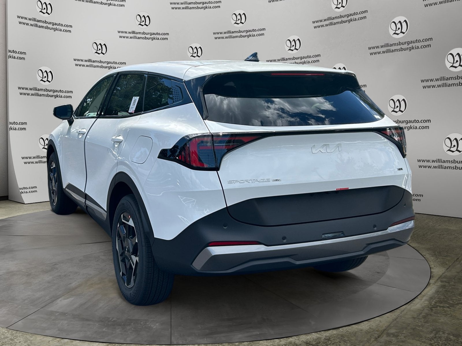 New 2027 Kia Sportage Hybrid S - photo - 2