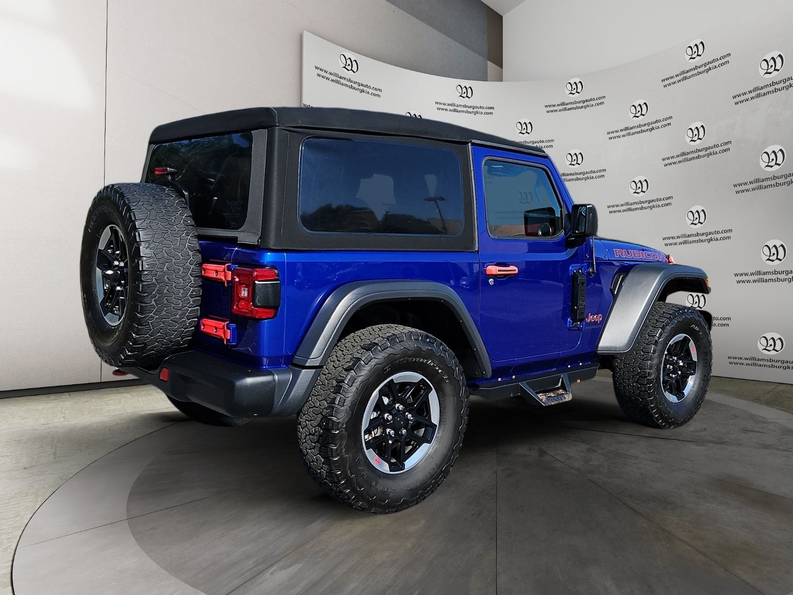 Pre-Owned 2019 Jeep Wrangler Rubicon - photo - 4