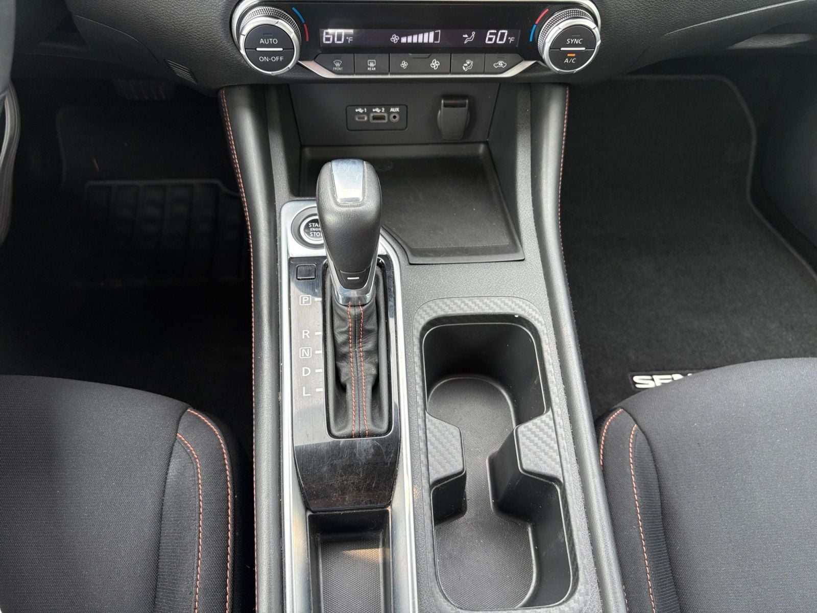 Pre-Owned 2020 Nissan Sentra SR - photo - 25