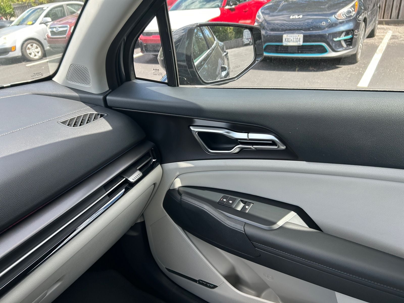 New 2027 Kia Sportage Hybrid SX-Prestige - photo - 16