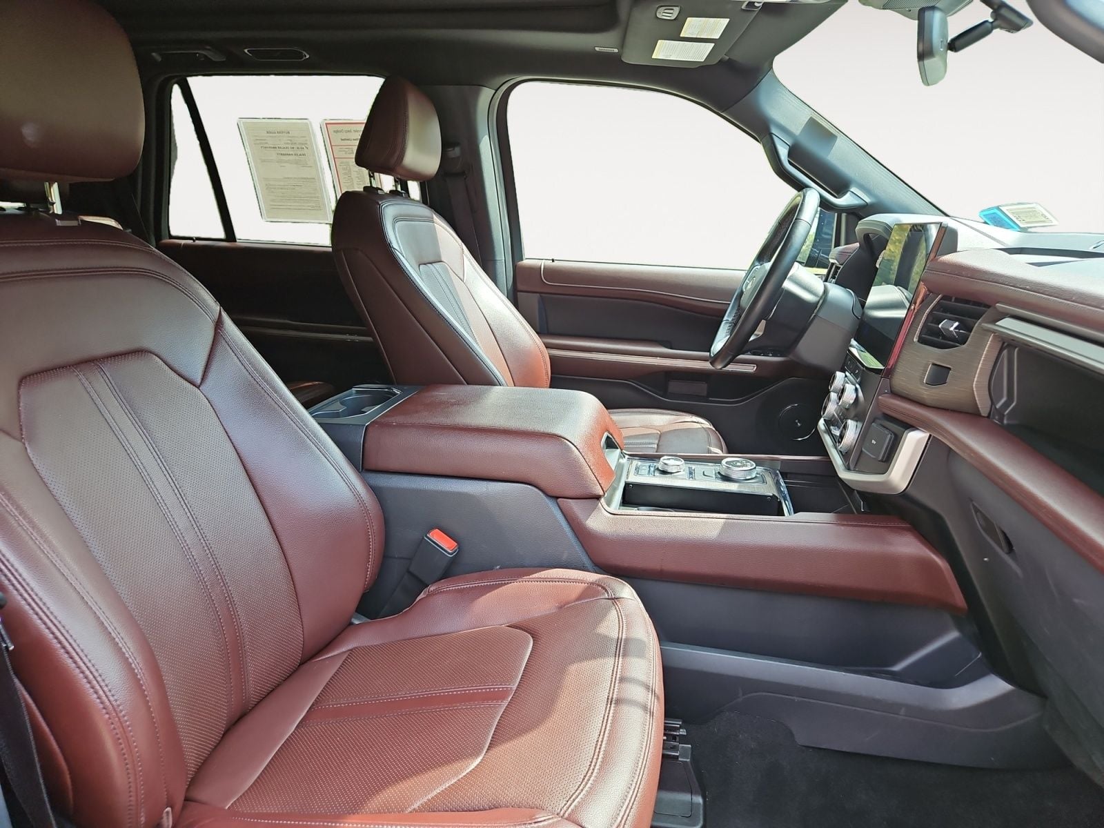 Pre-Owned 2024 Ford Expedition Limited - photo - 14
