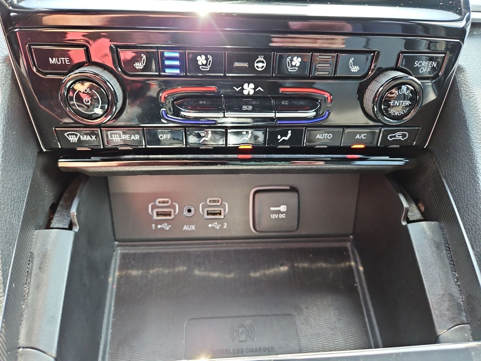 Pre-Owned 2024 Jeep Grand Cherokee L Limited - photo - 27