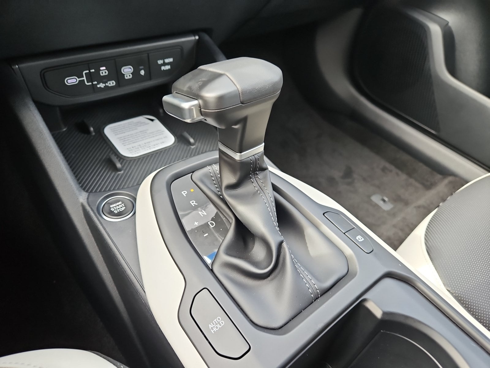 New 2026 Kia K4 GT-Line - photo - 26