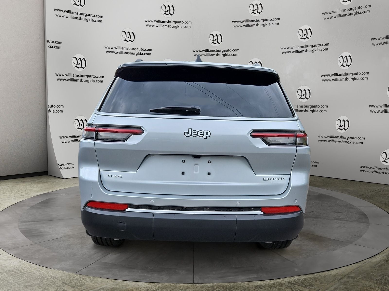 New 2026 Jeep Grand Cherokee L Limited - photo - 3