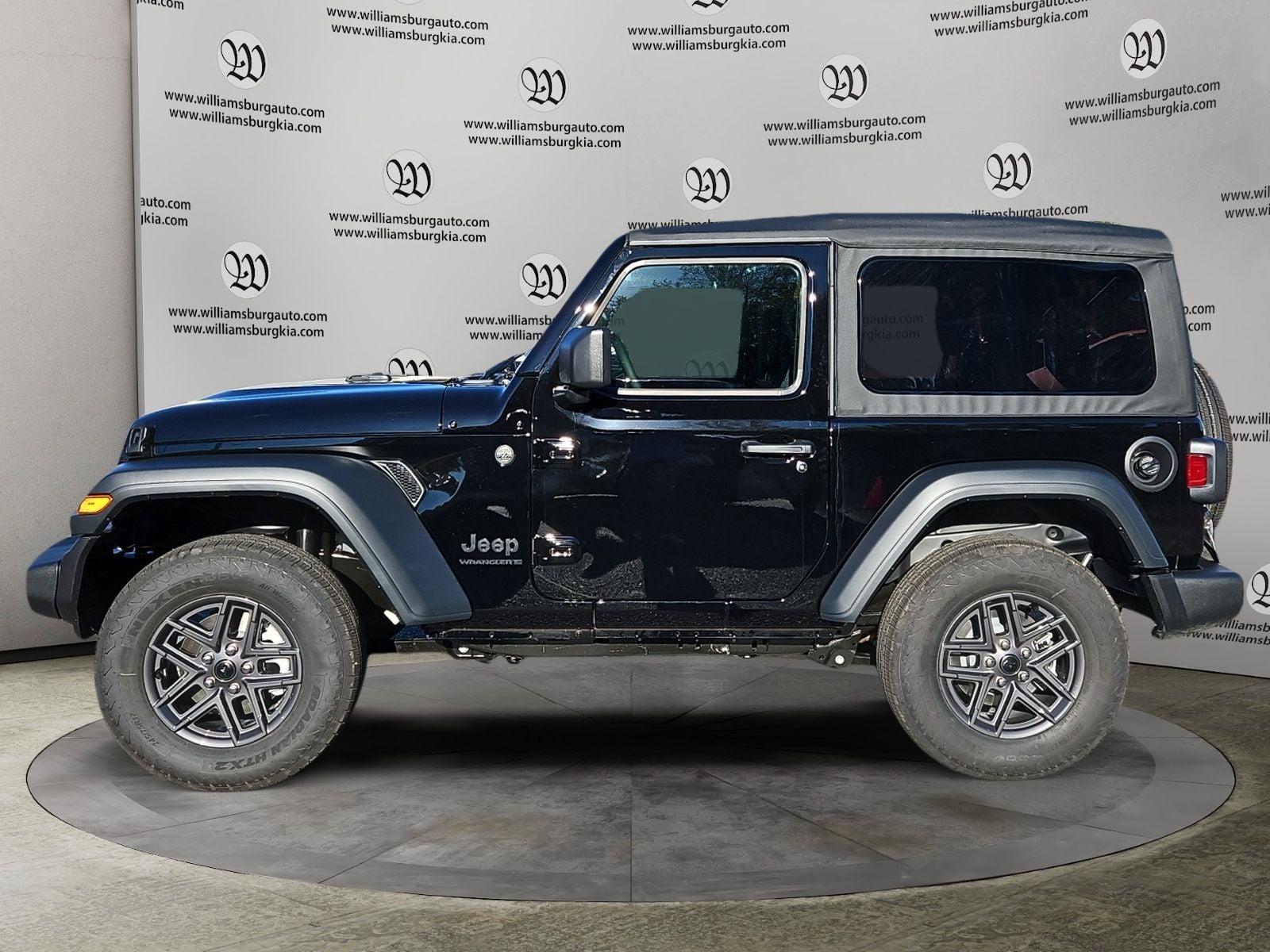 New 2026 Jeep Wrangler Sport S - photo - 1