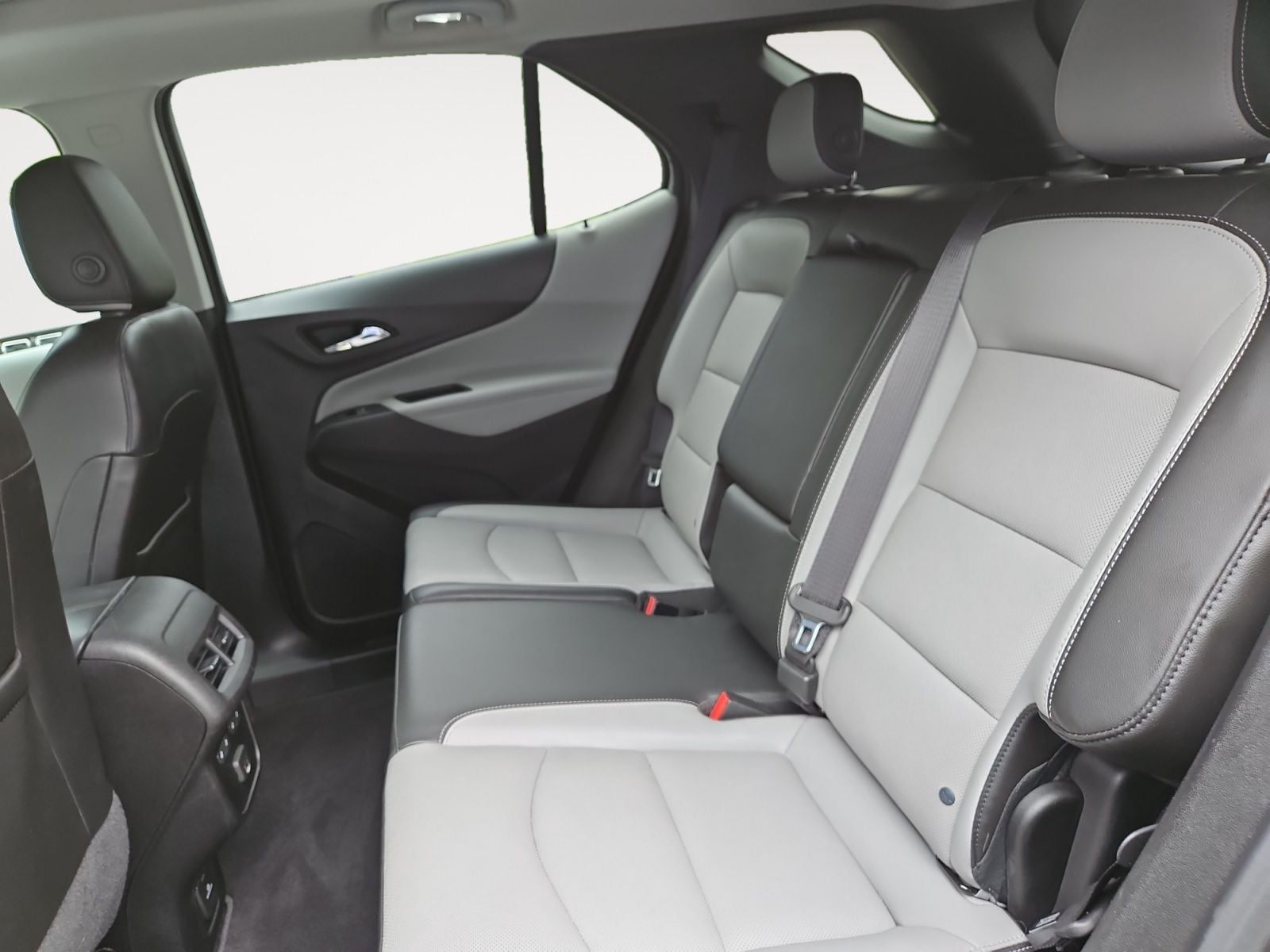 Pre-Owned 2019 Chevrolet Equinox Premier - photo - 12