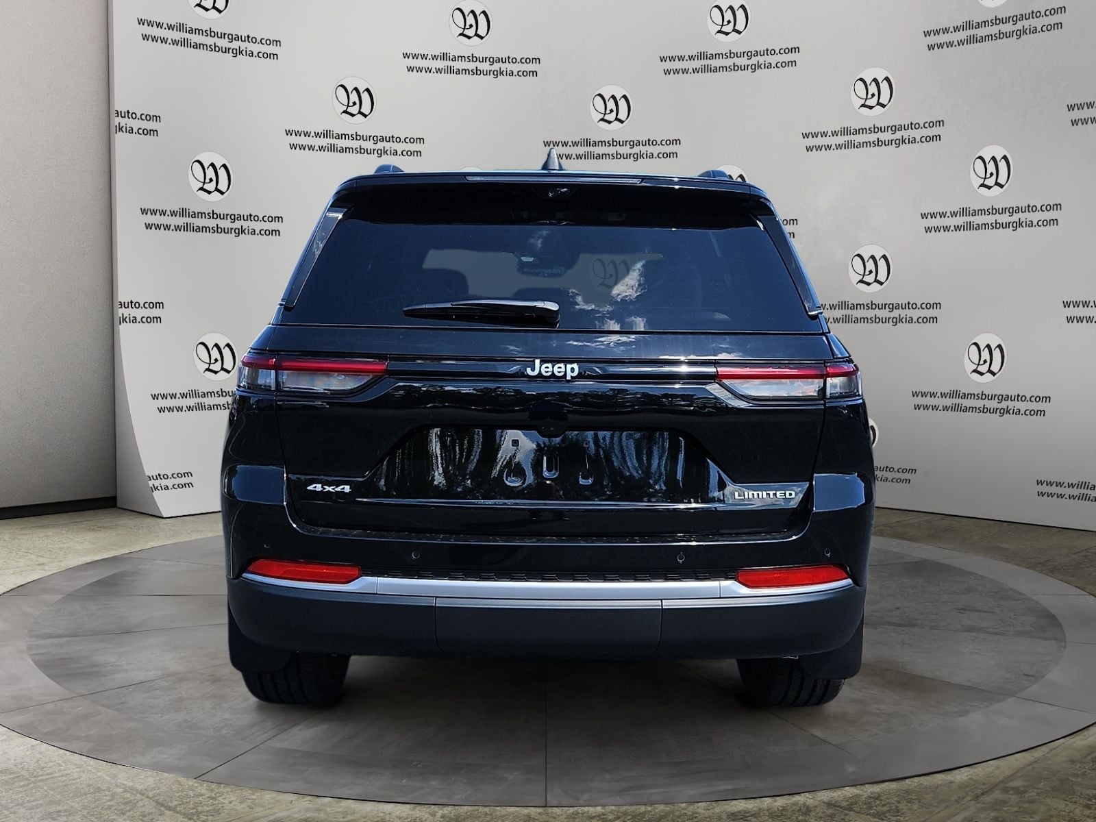 New 2027 Jeep Grand Cherokee Limited - photo - 3