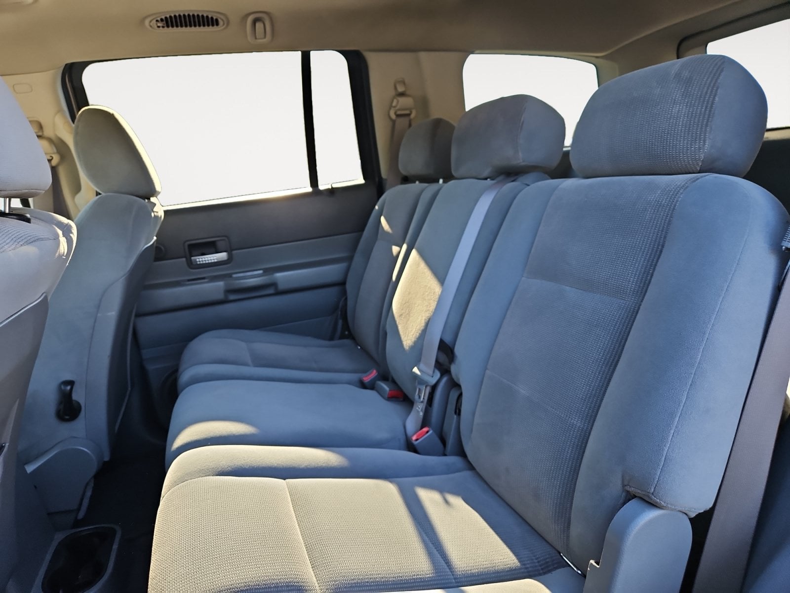 Pre-Owned 2004 Dodge Durango SLT - photo - 12