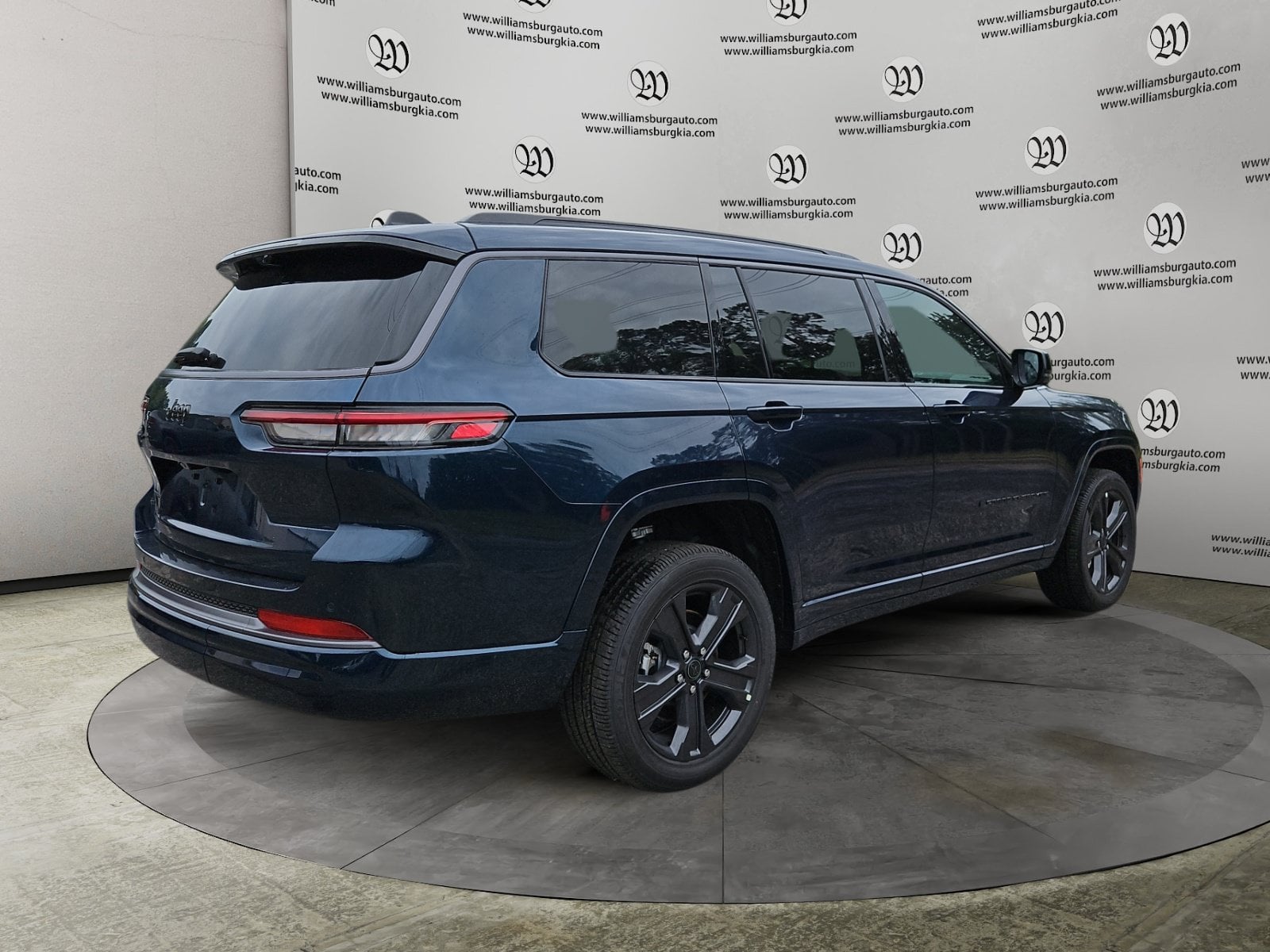 New 2027 Jeep Grand Cherokee L Limited Reserve - photo - 4