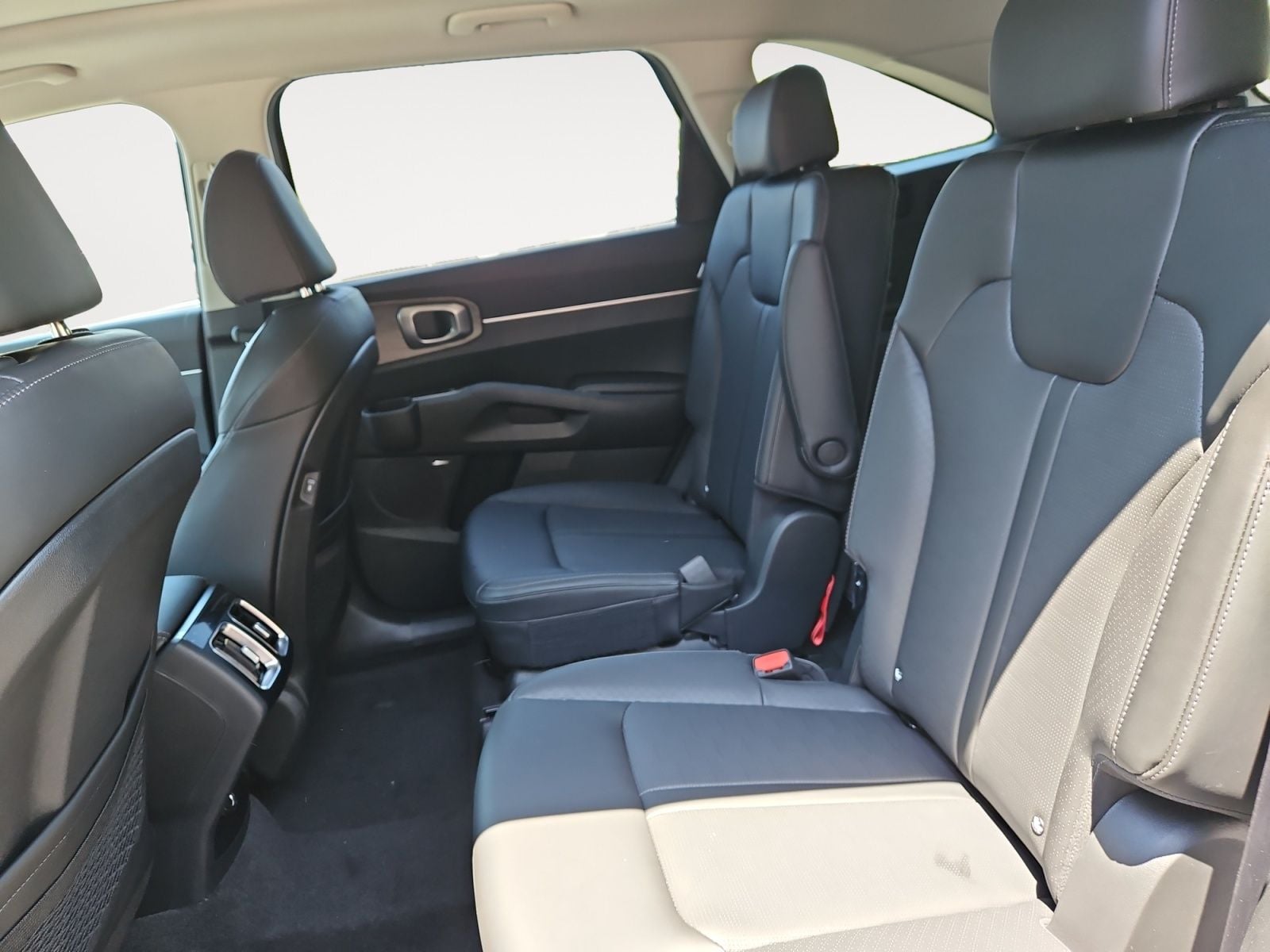 New 2026 Kia Sorento X-Line EX - photo - 12