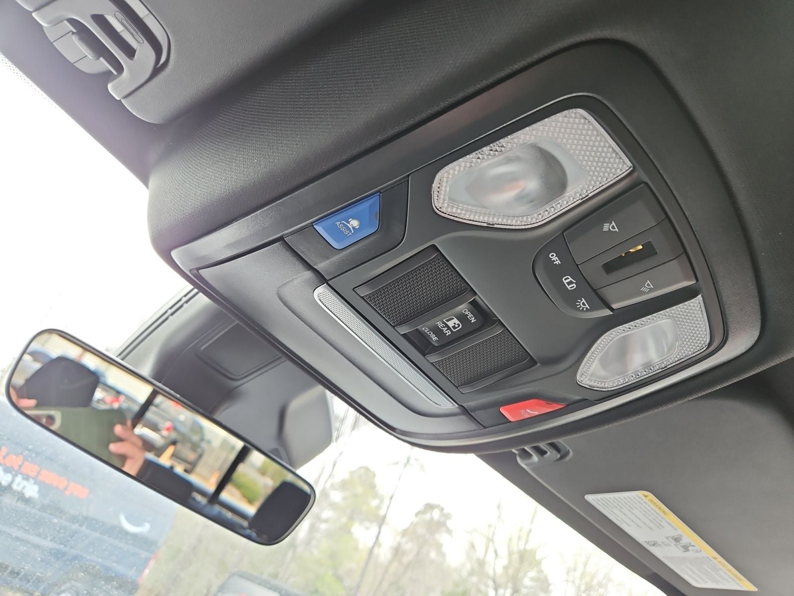 New 2026 Ram 1500 Express - photo - 29