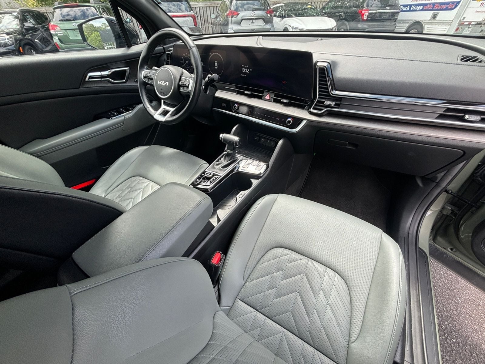 Pre-Owned 2023 Kia Sportage X-Pro - photo - 16