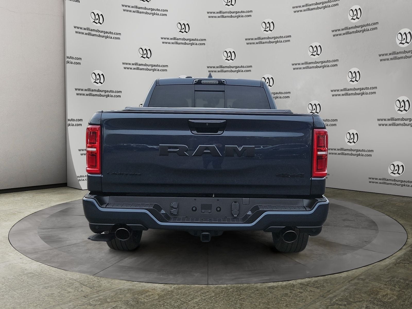 New 2026 Ram 1500 Limited - photo - 3