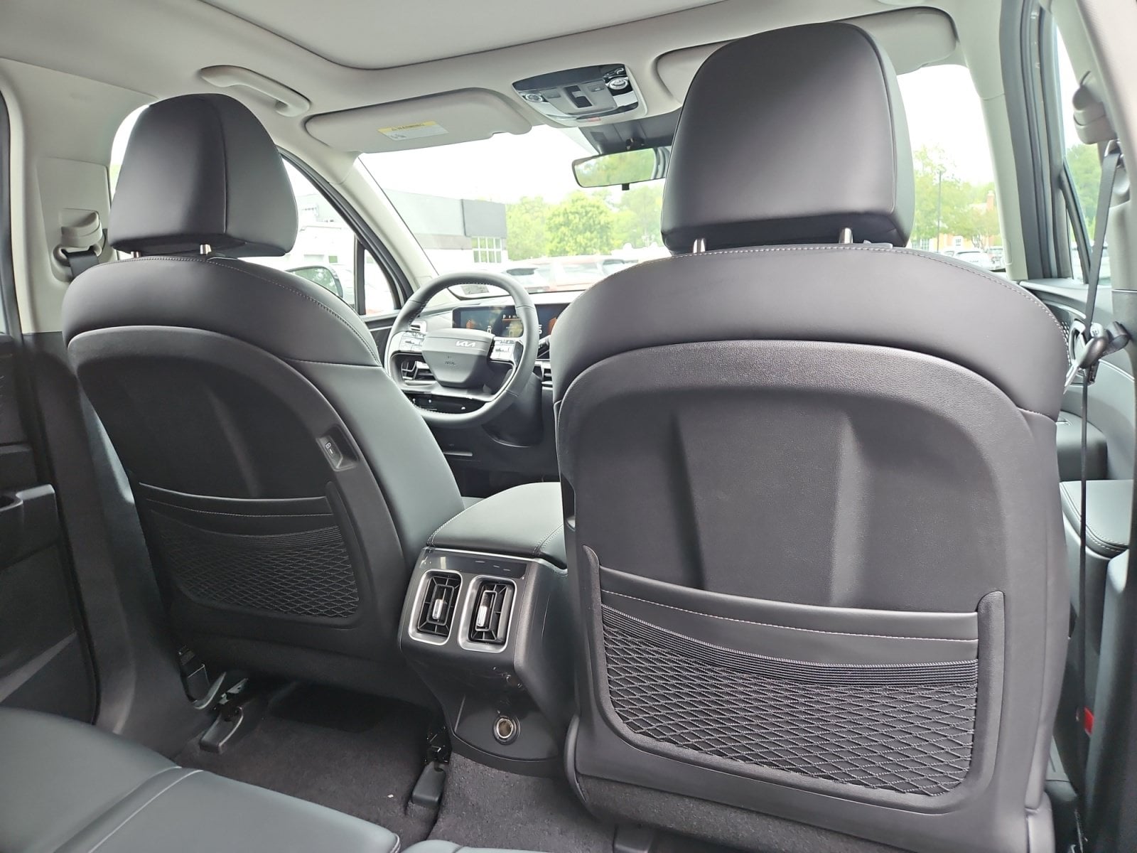 New 2026 Kia Sorento S - photo - 17