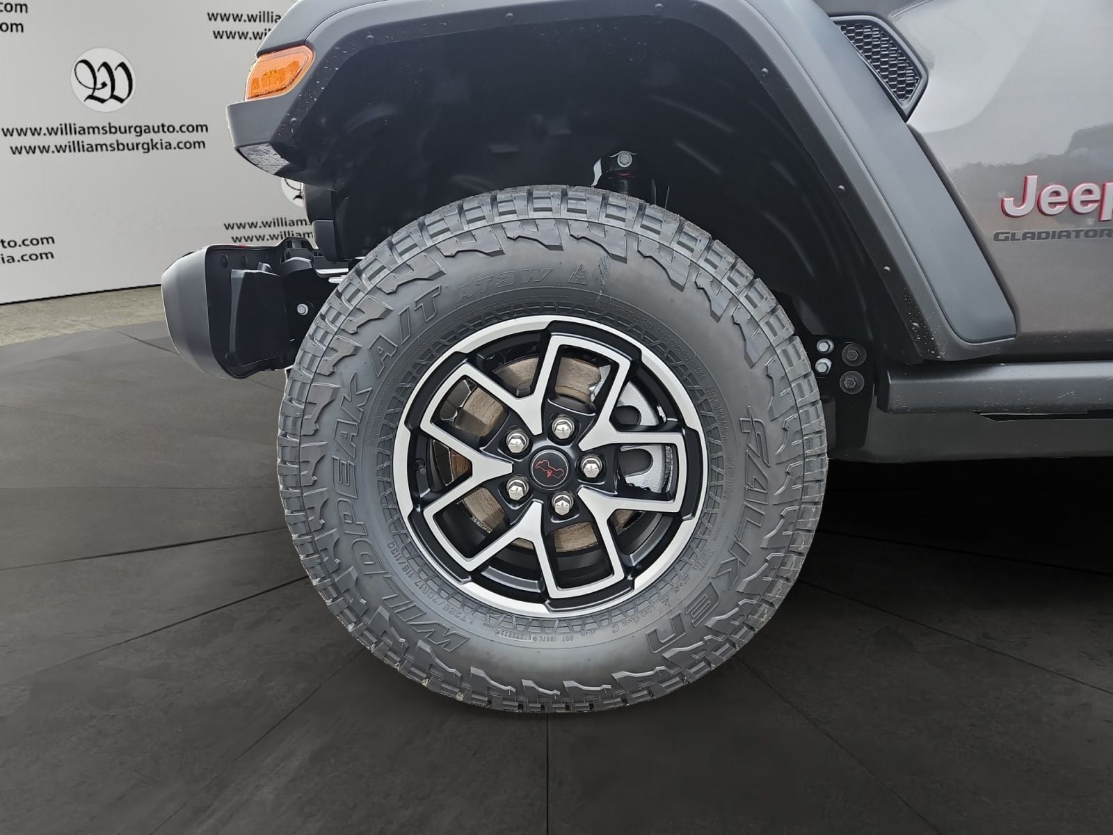 New 2026 Jeep Gladiator Rubicon - photo - 13