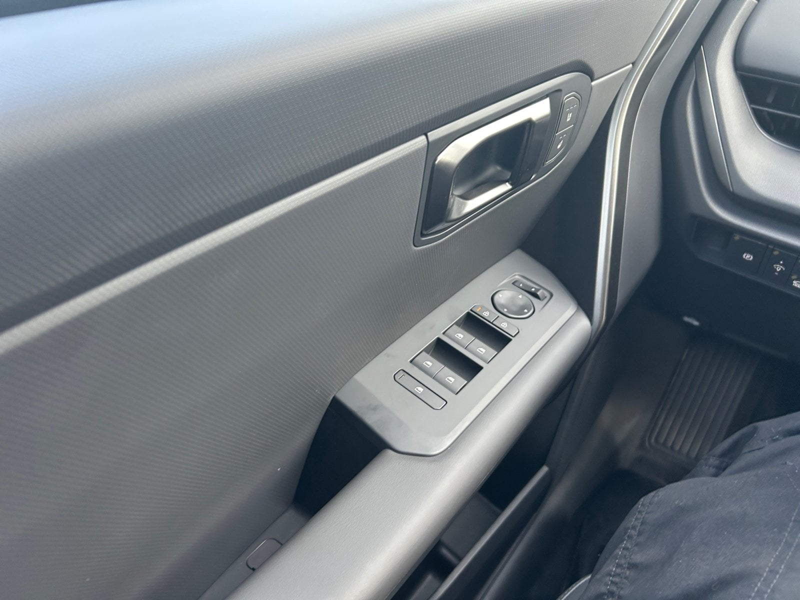 New 2027 Kia Seltos X-Line S - photo - 26