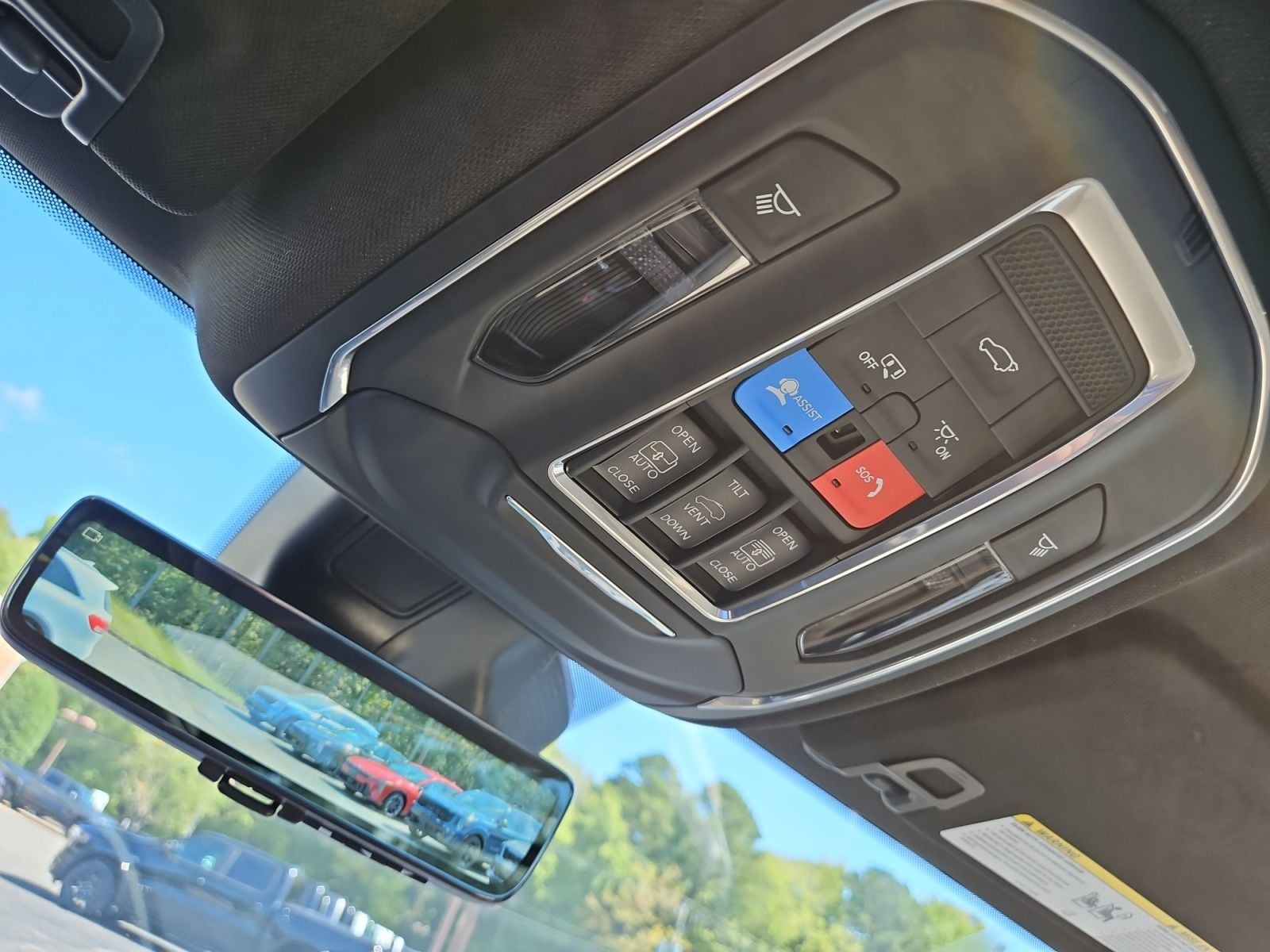 New 2027 Jeep Grand Cherokee Limited - photo - 28