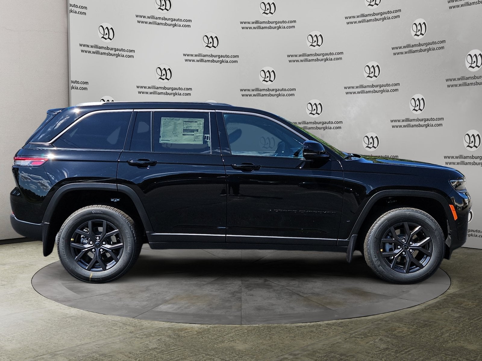 New 2027 Jeep Grand Cherokee Laredo Altitude - photo - 5