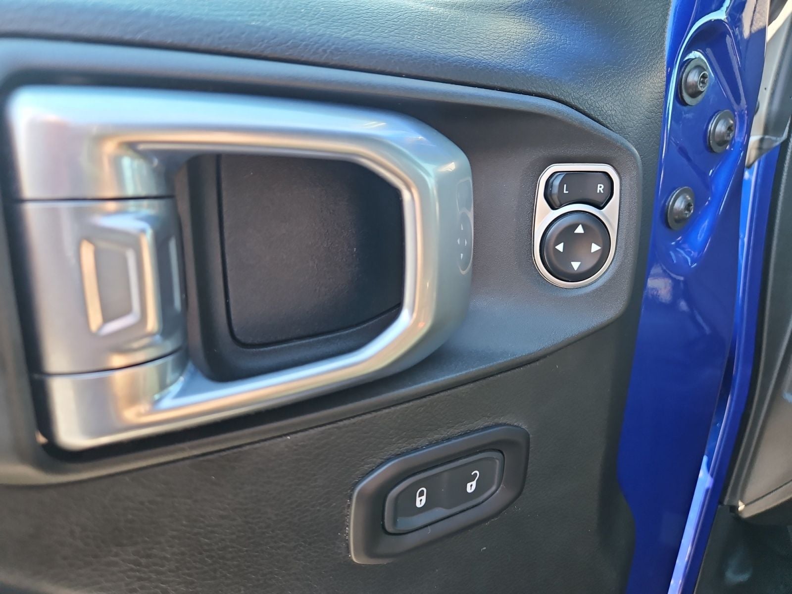 Pre-Owned 2019 Jeep Wrangler Rubicon - photo - 20