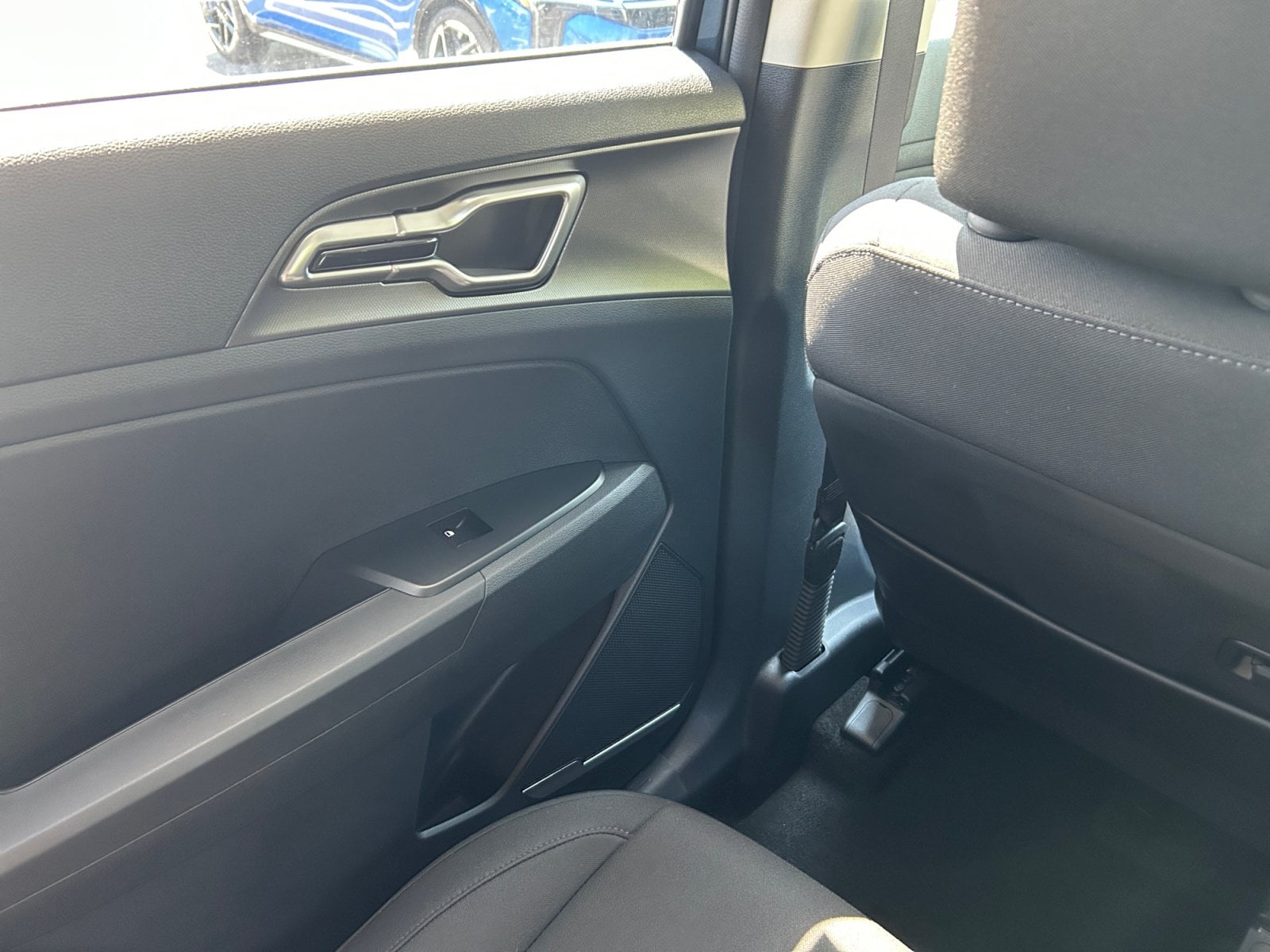 New 2027 Kia Sportage Hybrid S - photo - 25