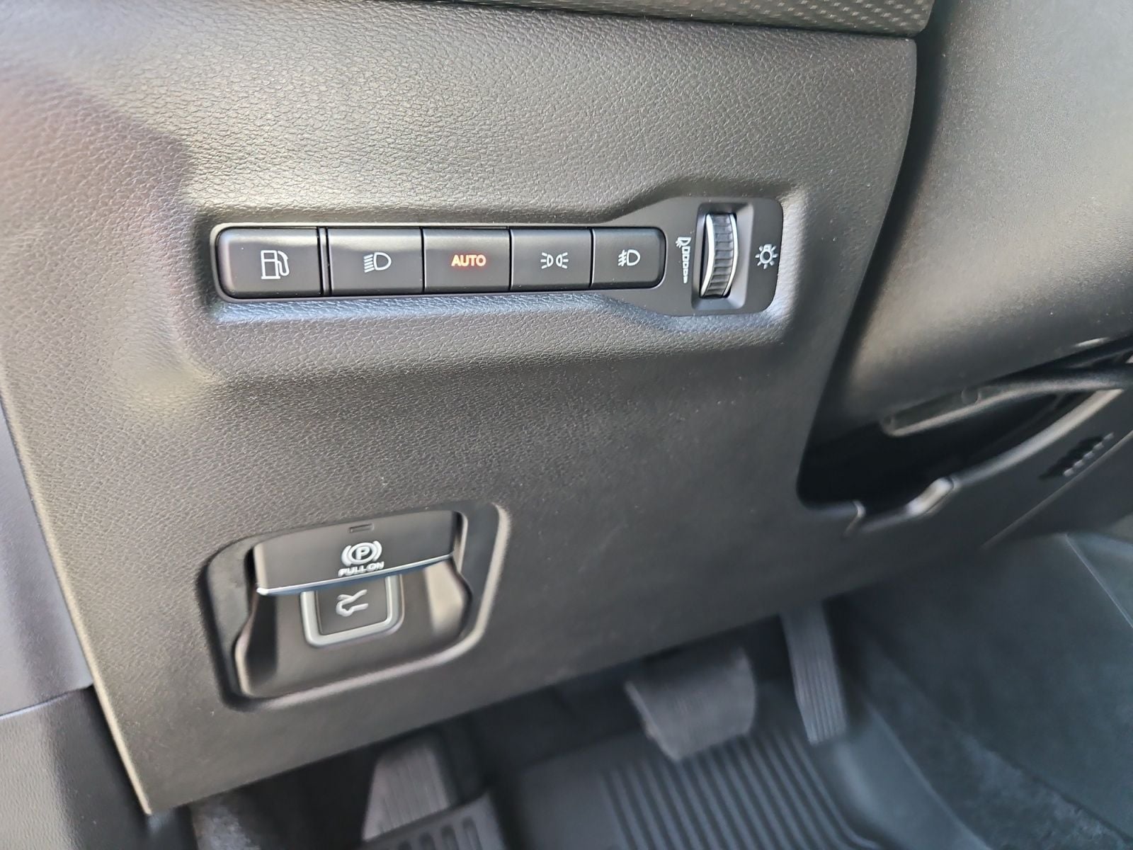 New 2026 Jeep Cherokee Limited - photo - 22