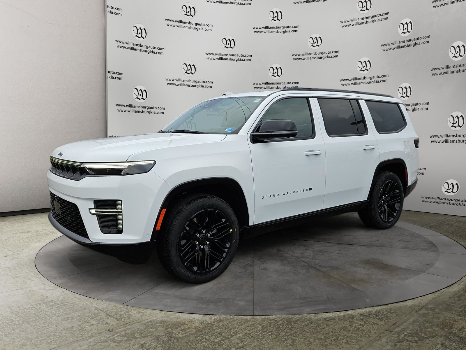 New 2026 Jeep Grand Wagoneer Limited Reserve - photo - 0